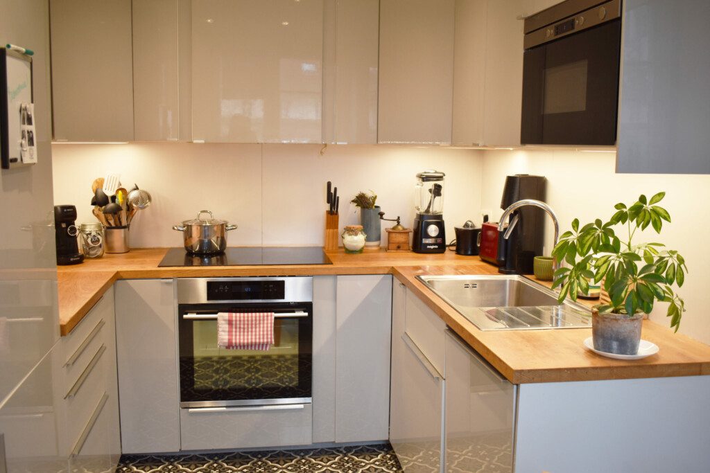 MM Kitchen scaled