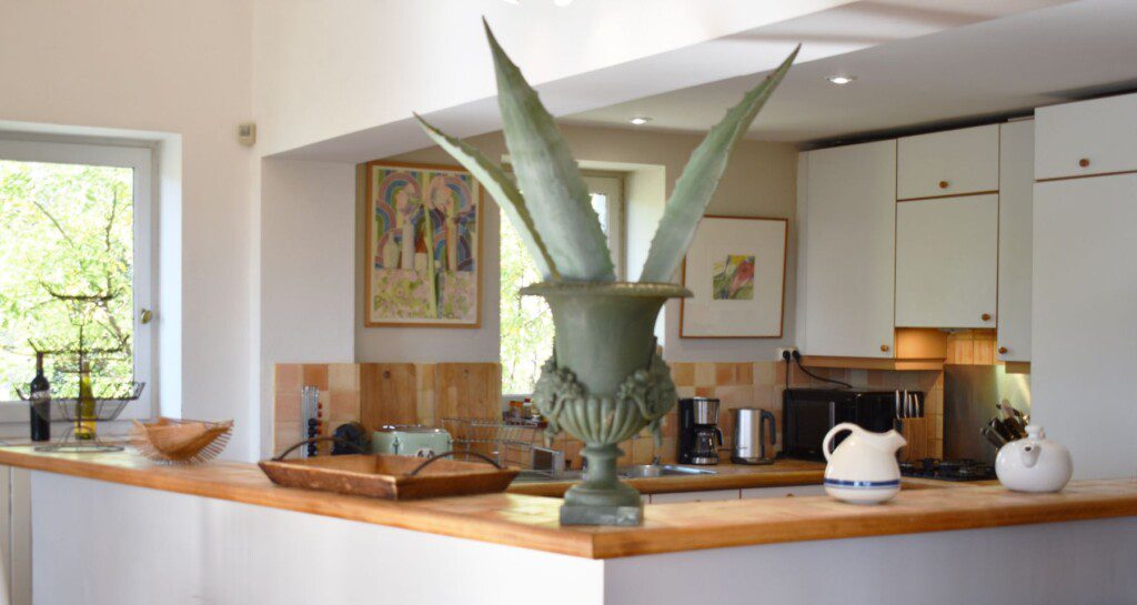 Les Oliviers Kitchen